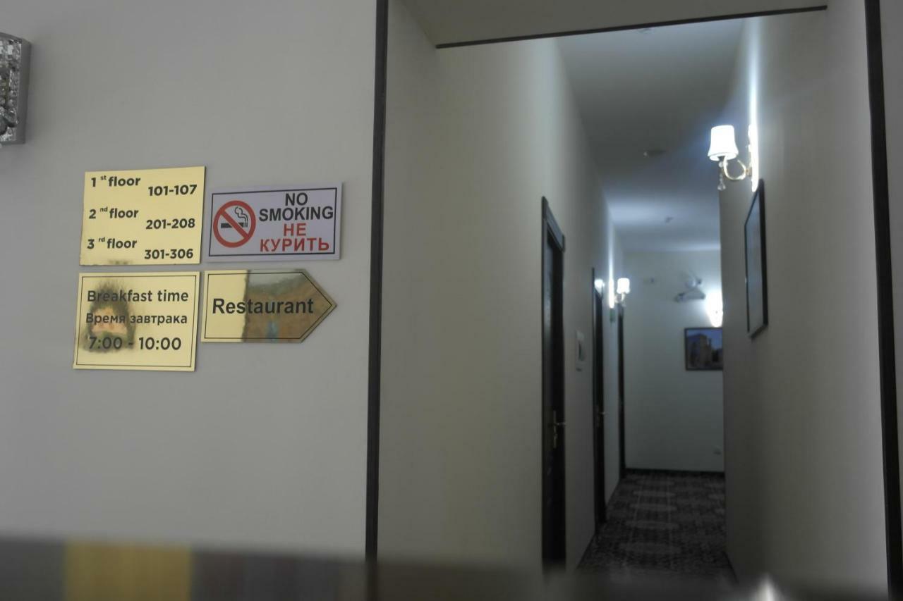 Orient Star Hotel Tasken Kültér fotó